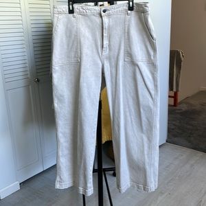 Wide leg high waisted jean